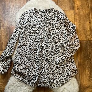 Jones New York Leopared Blouse‎ Tie Back Sleeve Womens XL Button Front
